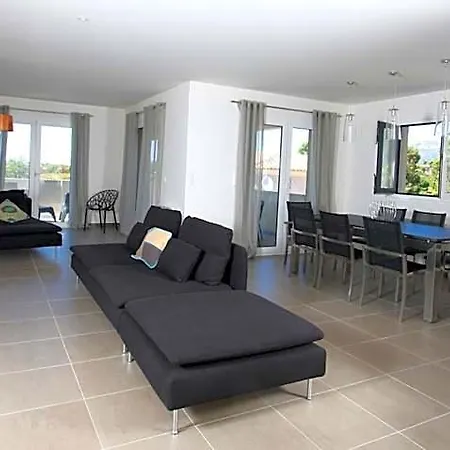 Catherine Aparthotel Calvi (Corsica)