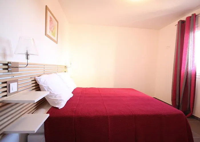 Hotel apartamentowy Catherine 4*