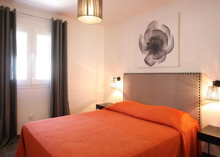 Catherine Aparthotel