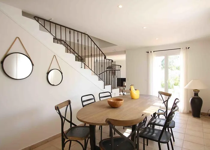 Aparthotel Catherine 4*